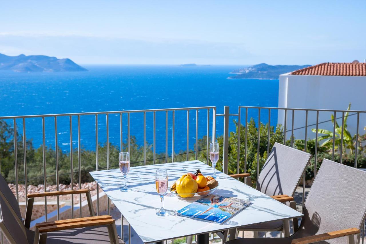Goekyuezue Suit Apart Kaş Exterior foto